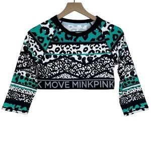 MINKPINK MOVE Crop Top Workout Fierce 3/4 Sleeve Leopard Anti-Wicking Medium